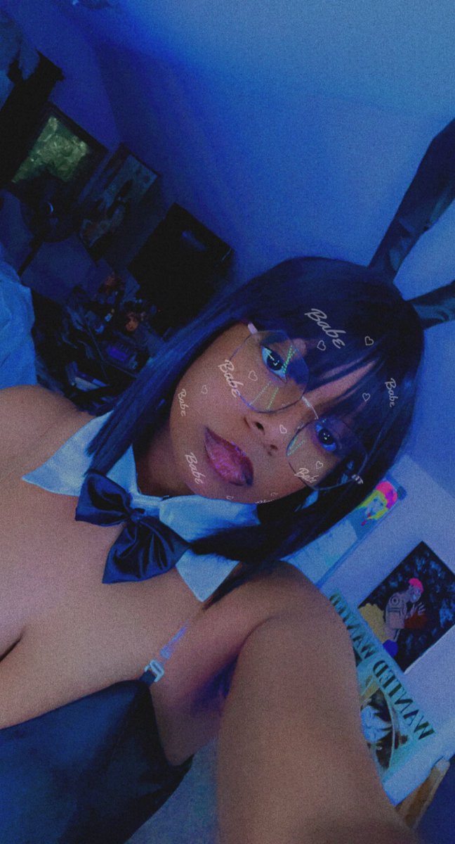 HiddenKyoshi's tweet photo. bunny girl senpai 🐰🖤 #bunnygirl #blackcosplayer #bunnygirlsenpai https://t.co/sI2QRx5bNG