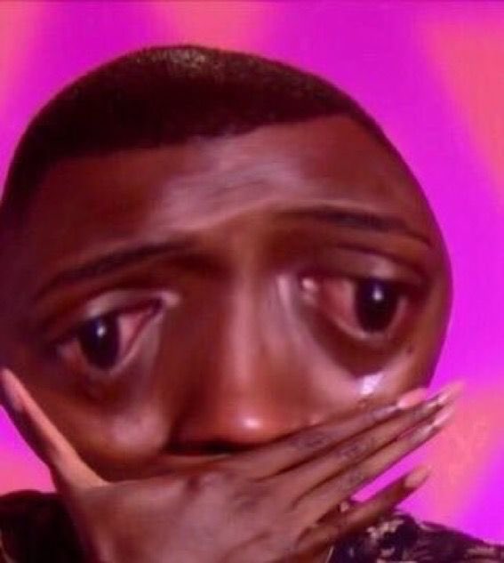 LAURA’S LIPSTICK ON HER TEETH #LoveIsland #Aftersun