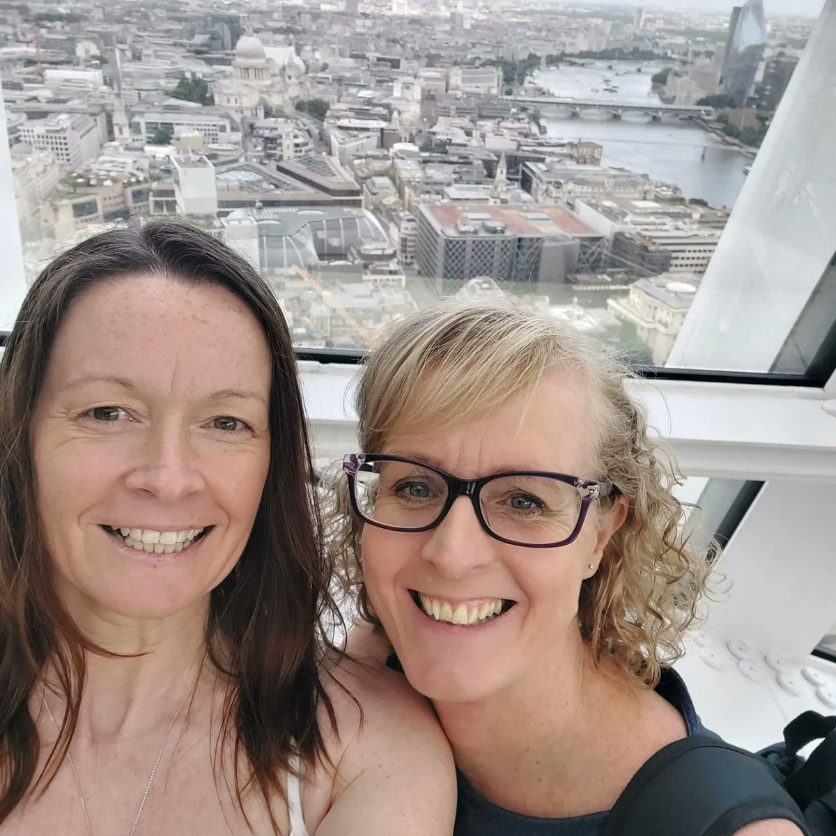 DLo_Deb's tweet photo. More birthday celebrations ❤️🍾 #skygarden #superbloom #toweroflondon  #london #bestfriends #happybirthdaytous #21again

Gutted that #moulinrouge was cancelled, but we'll be back 😍 https://t.co/XXrevAmyGu