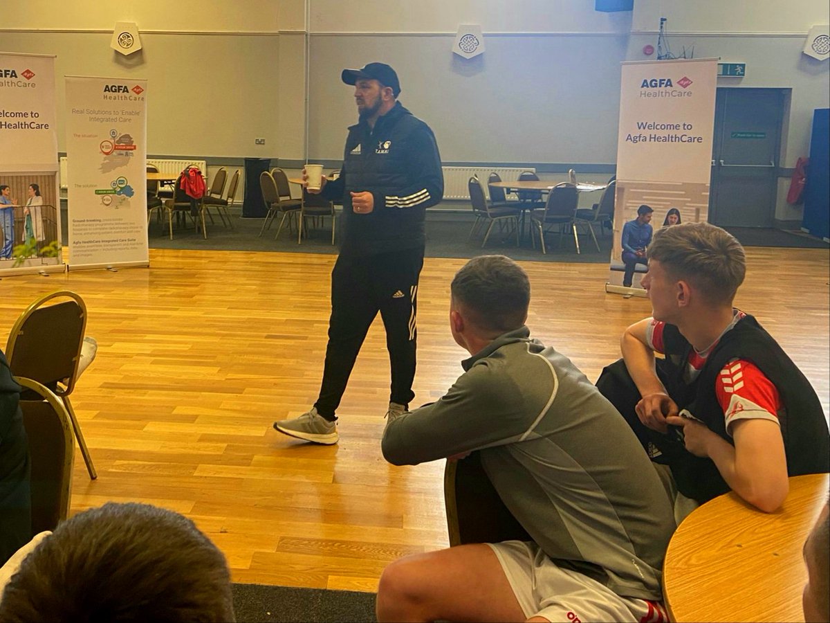 StPaulsGAC's tweet photo. Our minor squad had a great weekend in Dublin with games against @Fingallians , a mental health workshop with @tamhi_fc, and a trip to @CrokePark thrown in for good measure. Sponsored by Agfa Health. 

Thanks to @Fingallians for the fine hospitality

#NPA 🔴⚪ https://t.co/lV3XjHPCc9