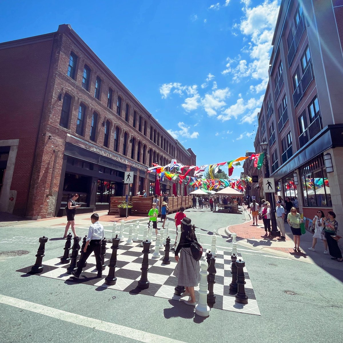 sidequestnb's tweet image. Beautiful day in the southern part of the 506, celebrating the many voices that make up the city. Thanks @SJNewcomersCntr for a wonderful event! #SJTownsByTheBay