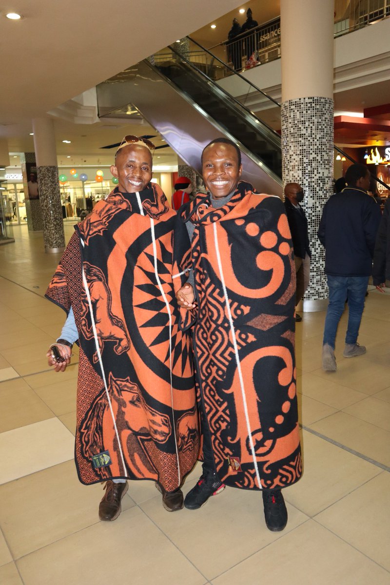 RantsatsiMokeki's tweet photo. Ntate Milo Richard Letsie from The Blanket Presentation Semonkong 🇱🇸
Young Basotho Designers Collection Official Launch.
@arandatextilemills
#arandablankets #ybdc #youngbasothodesigners #africanblankets #basothoculture
#madeinsouthafrica #basothoblankets #madeinafrica https://t.co/re9k2r0pXk
