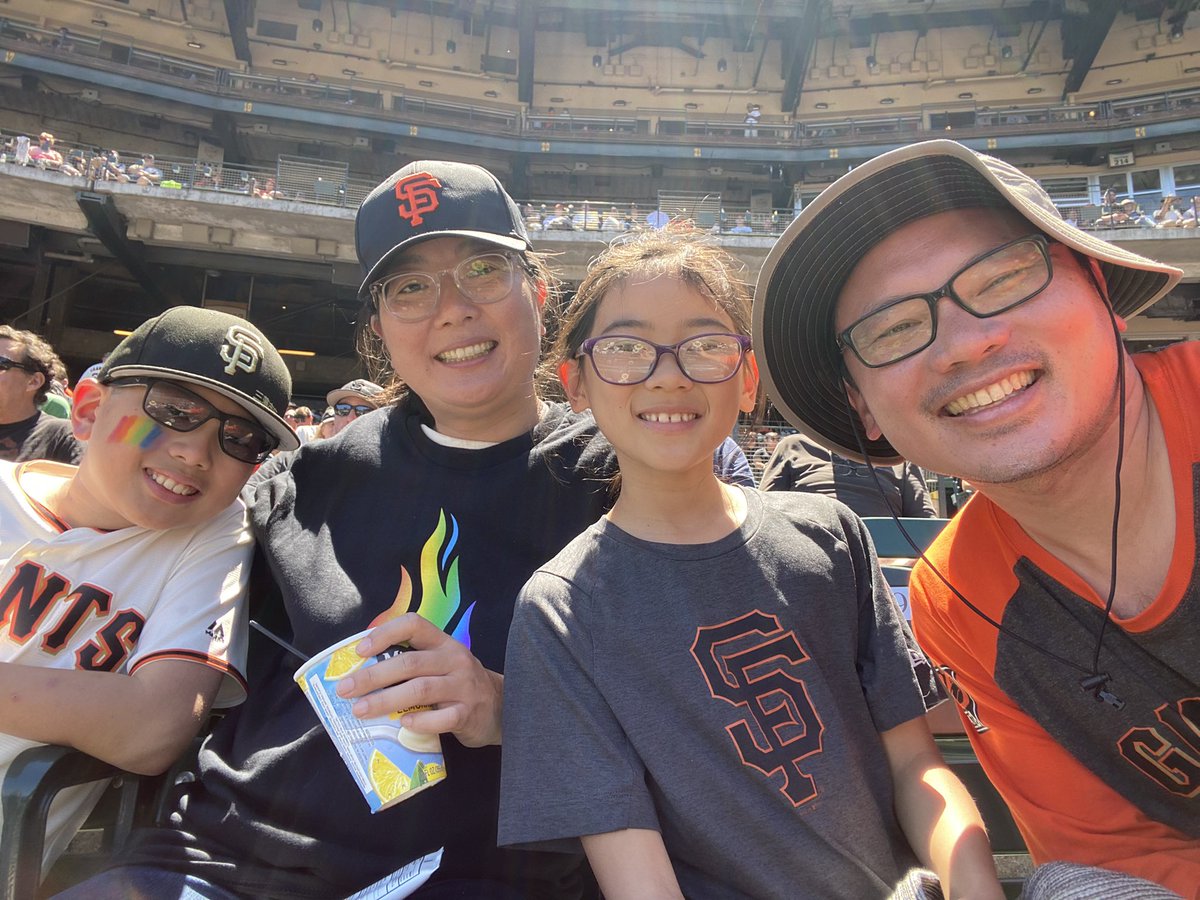 dryee's tweet image. Let’s go Giants, let’s go!!! #SFGiants