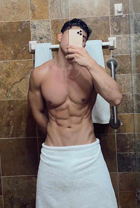 I'll wait for you in my Onlyfans 🍆🍆💦🍑  20% OFF  https://t.co/OohhAogG7D https://t.co/BLQllZfD2A<a href="/tag/tjbiggz"class="tags"><span>#tjbiggz</span></a>