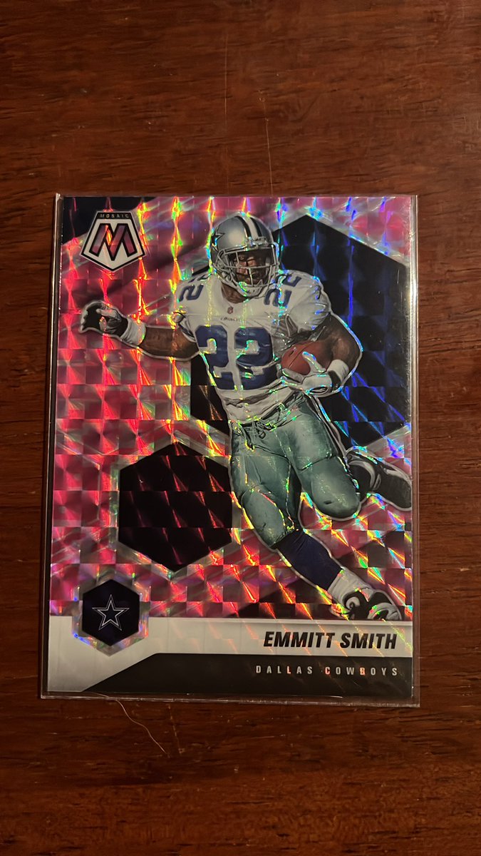 StackinNShippin's tweet photo. Emmitt Smith Pink Mosaic $3 #SweetStack #ExtraSyrup 
Pinned tweet has details, stack until the end of June! Reply “Take” to take. #thehobby https://t.co/xjS8lq3u2l