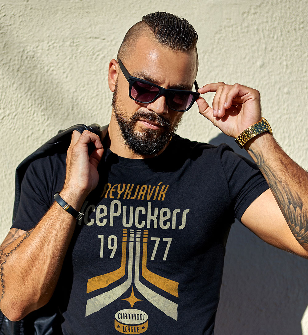 wearunique_dna's tweet photo. DESIGNER T-SHIRTS
This is a clever item of clothing to wear. We see many important and influential people down playing their clothing to accentuate themselves, and this is more often than not done with a plain designer t-shirt. .
https://t.co/hPg3x2oFLY
#designertshirts https://t.co/t2njx9BBMV