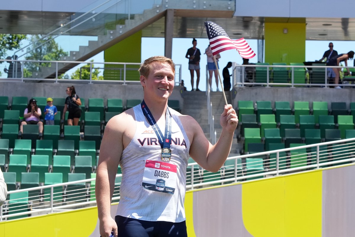 Ethan Dabbs LAUNCHED it! 💪⭐

<a href="/UVATFCC/">Virginia Track & Field and Cross Country</a>'s star javelin thrower won the men’s title  🥇at #USATFOutdoors with his 81.29m toss!

#JourneyToGold