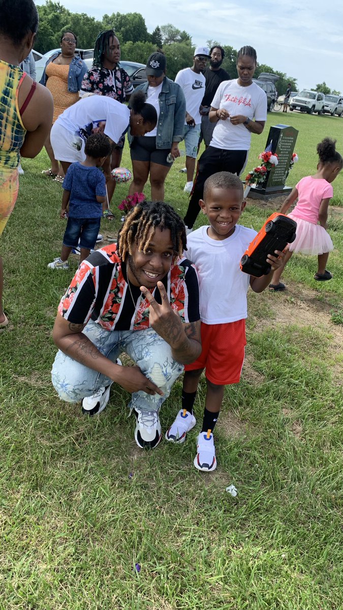 JeiceLaurent's tweet photo. Uncle Jeice X 3️⃣ my guy getting big man lol. #RIPDOMO 🕊💞 https://t.co/HWH8dUqC72