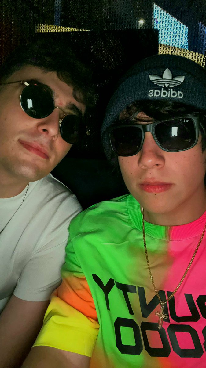 QUACKITY UPDATES on Twitter "RT Karchezzz Por cierto, tengo una foto