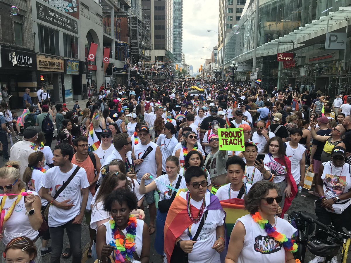 Happy Pride, #Toronto! TDSB is proud to celebrate our diverse 2SLGBTQ+ community by marching in today’s PRIDE Parade! 🏳️‍🌈🏳️‍⚧️ #PrideTDSB #Pride2022