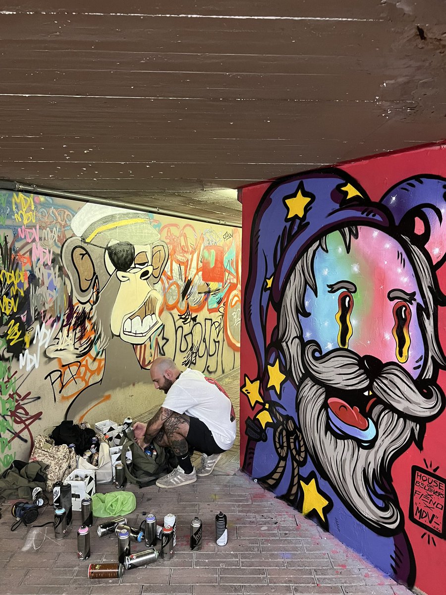 <a href="/mrfieno/">fieno.eth</a> <a href="/GordonGoner/">GordonGoner (Wylie Aronow) 🍌</a> <a href="/yugalabs/">Yuga Labs</a> <a href="/BoredApeYC/">Bored Ape Yacht Club 🍌</a> @Hofbelievers 🫶🏽 Bears love apes ⚡️