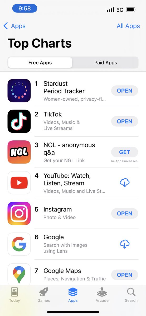 Stardust has been the #1 app in the App Store for the past two days 💫🙏🥰