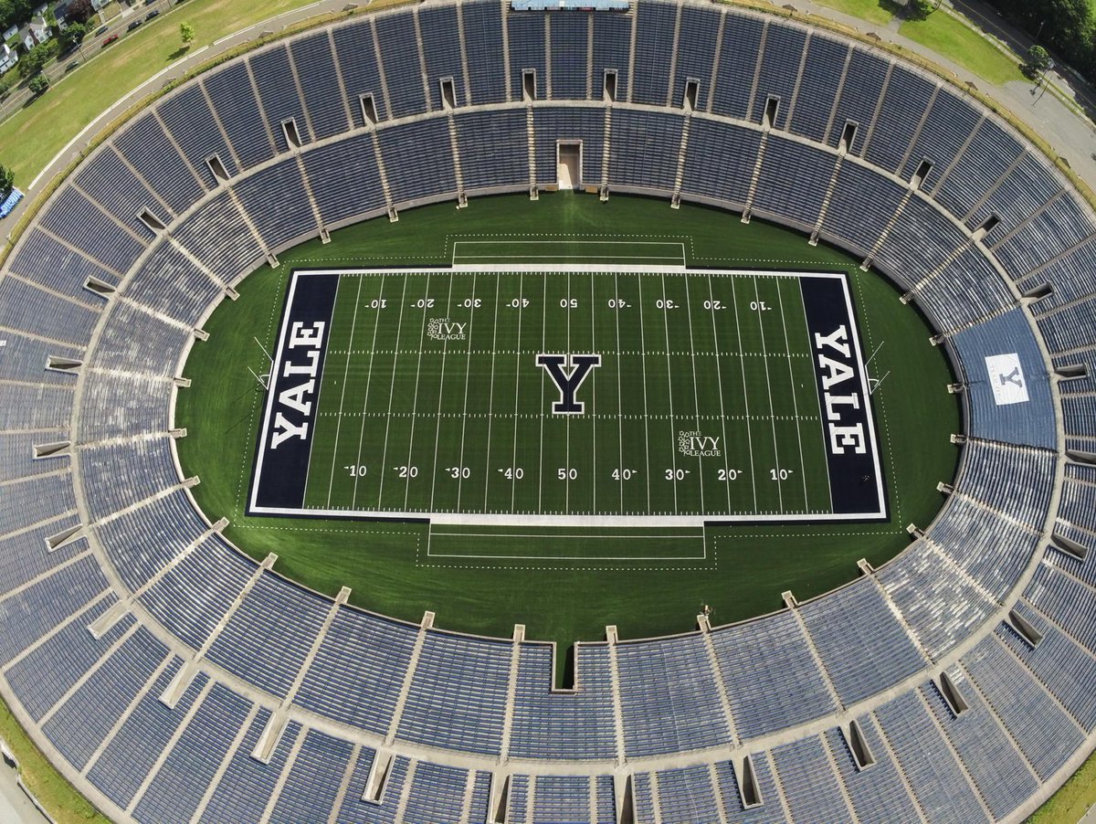 Great day @yalefootball camp today! Thank you @CoachRenoYale for the invite! Got to spend some quality time with @coach_cahill and got a great feel for what @yalefootball is all about. Looking forward to continuing the conversation. @Yale @YaleAthletics
#ThisIsYale | #Team149