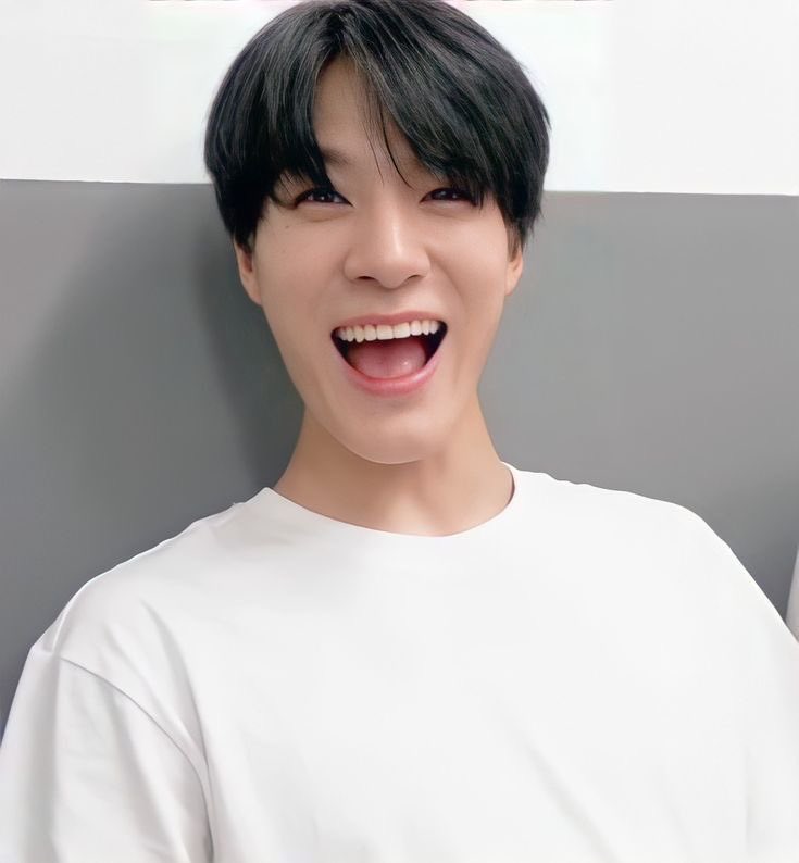 Wishing you special happiness Wonderful Memories Are all the best On your Birthday and every day! 🎁🤍