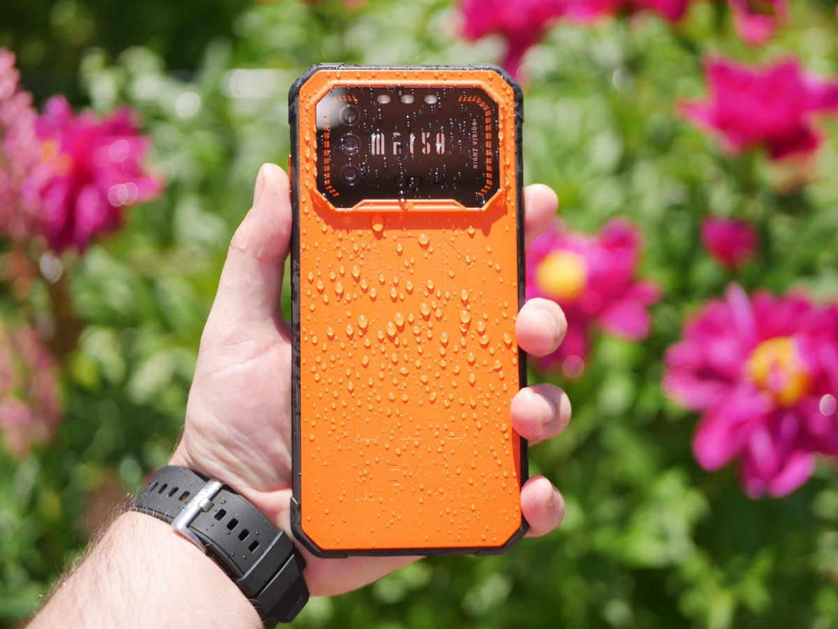 Лучший походный смартфон для любителей рыбалки, охоты и экстремальных путешествий… всего за 10 000 рублей.

mobile-review.com/all/reviews/sm…