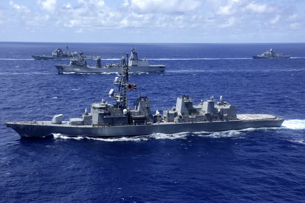 #RIMPAC-bound: US, Australian & Japanese warships in the Pacific 23 June headed for Pearl Harbor and RIMPAC exercises. Carrier ABRAHAM LINCOLN CVN72 is center, with US MOBILE BAY CG53, GRIDLEY DDG101, SAMPSON DDG102 & SPRUANCE DDG111. Japan's IZUMO D183 and TAKANAMI D110 with..