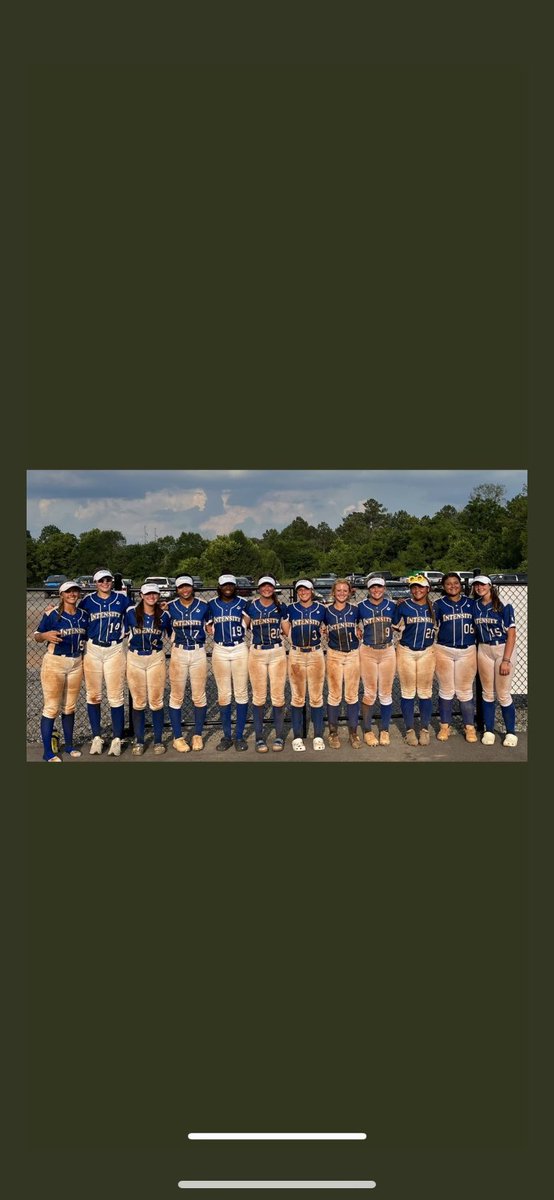 HalonaS06's tweet photo. Great week for my team at the Scenic City Summer Showcase in Chattanooga Tennessee going 5wins 1lost 1 week to grind before we head to the Atlanta Legacy Showcase #dontbegoodbegreat #grind #NCIntensity https://t.co/wh0yDbhZn5