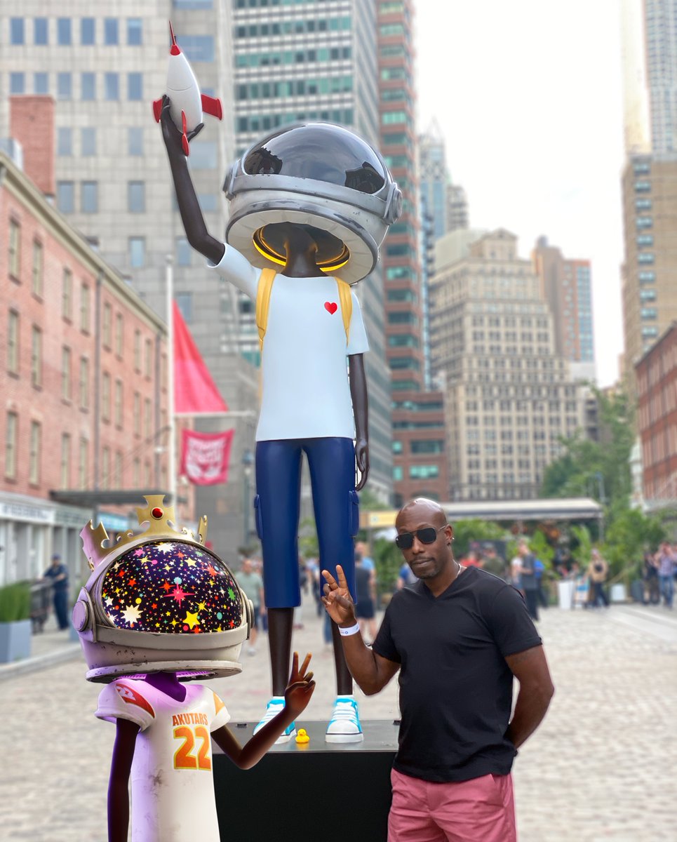 Just chillin with <a href="/AkuDreams/">Aku 👨🏾‍🚀 Akutars</a> <a href="/NFTNYCSEA/">N F T S E A</a> 
#WeAreAku
