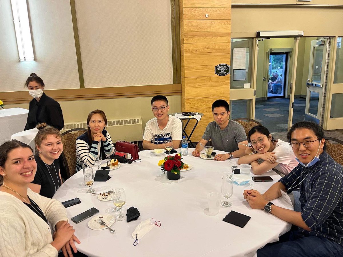 ronholmlab's tweet photo. We have arrived at @CSM2020_Guelph! Excited for some great talks this week. Just missing @jensomics https://t.co/YV6cZLMMWm