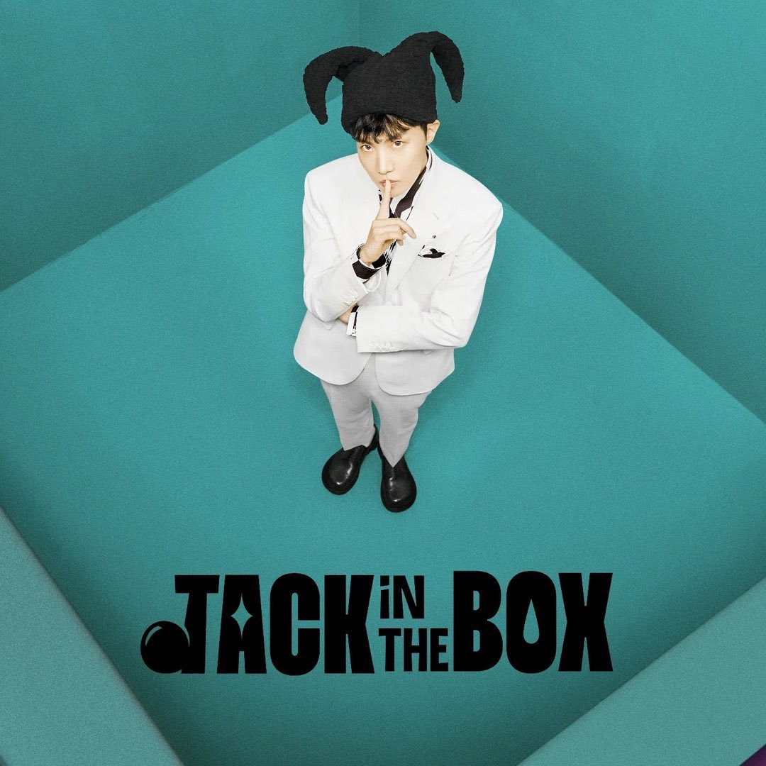 MarahSts's tweet photo. A era do "Jack in the box" está entre nós! ❤️

Eu amooo https://t.co/S41dWmmp66