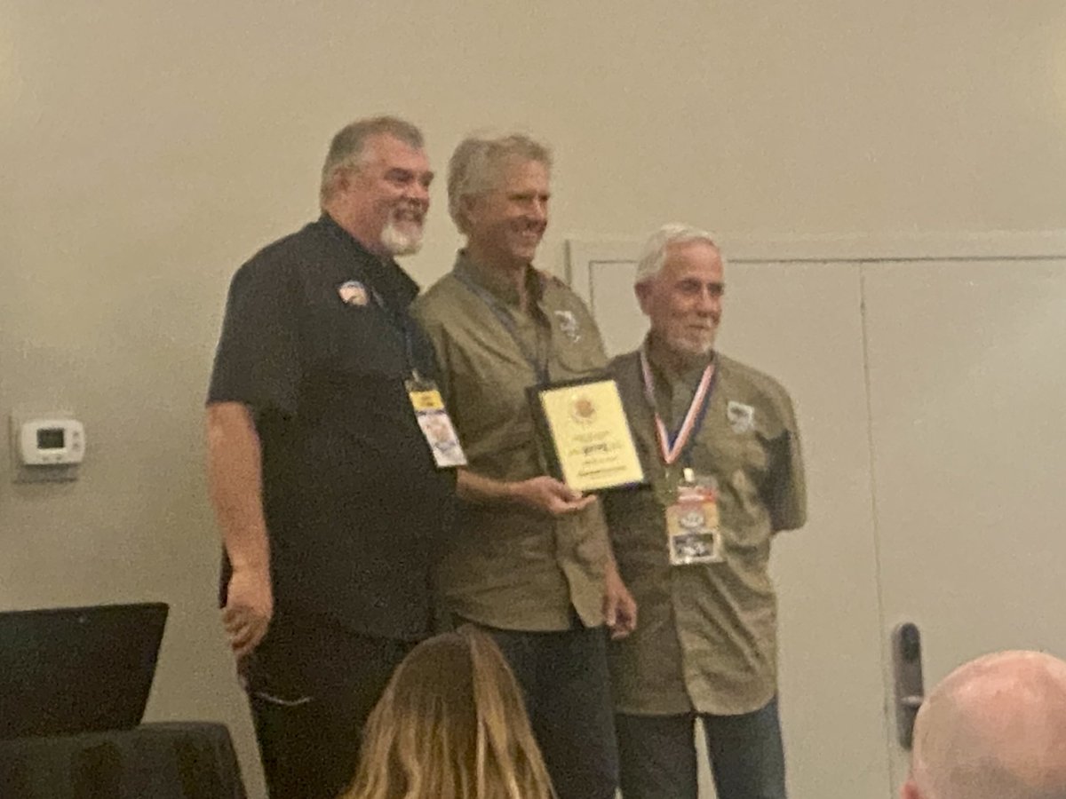 IntrepidAutoist's tweet image. They won Best in Show Race Car.  Everyone loves a mini!