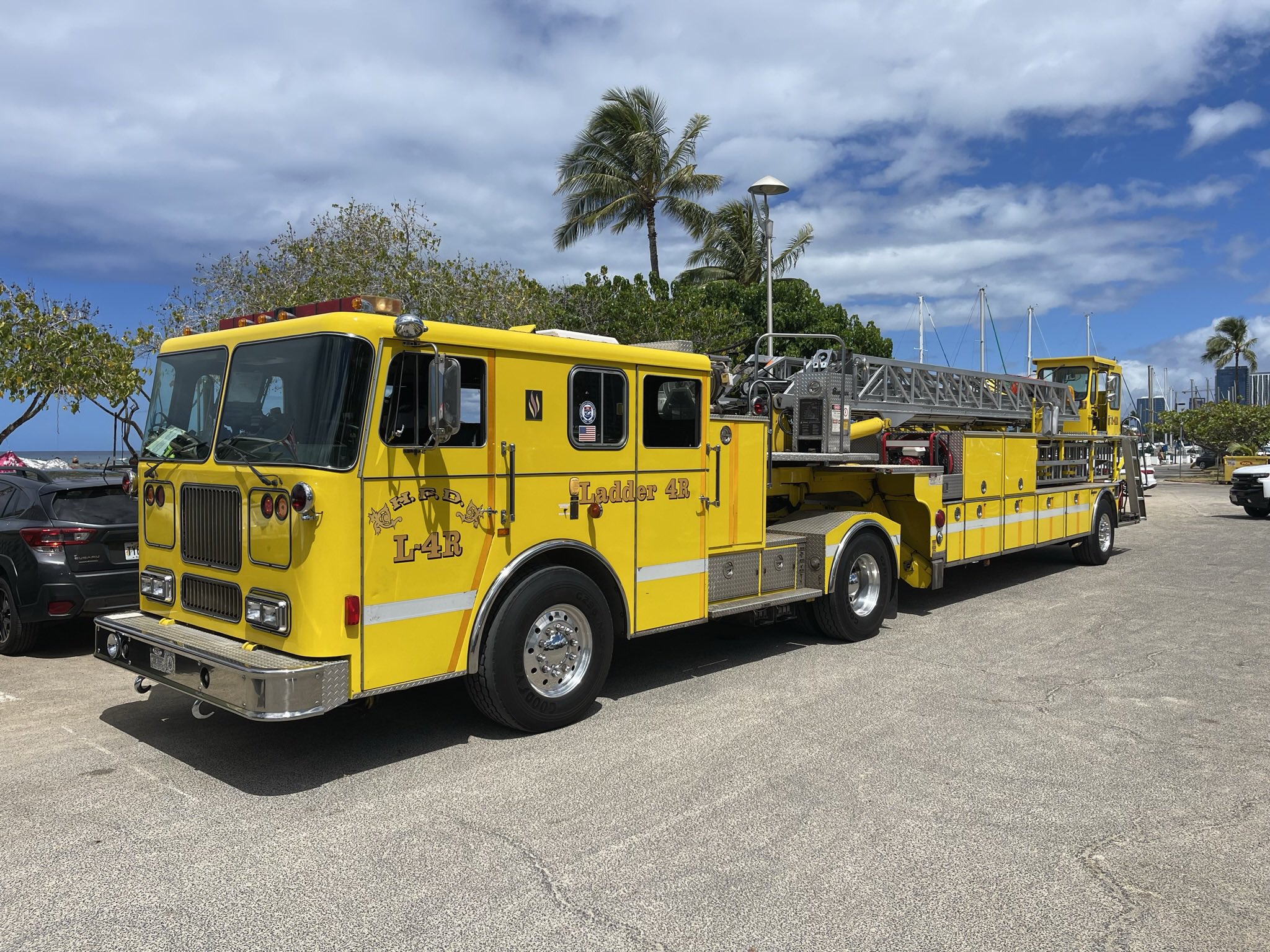 DFW Scanner on Twitter "On vacation in Hawaii where they have yellow