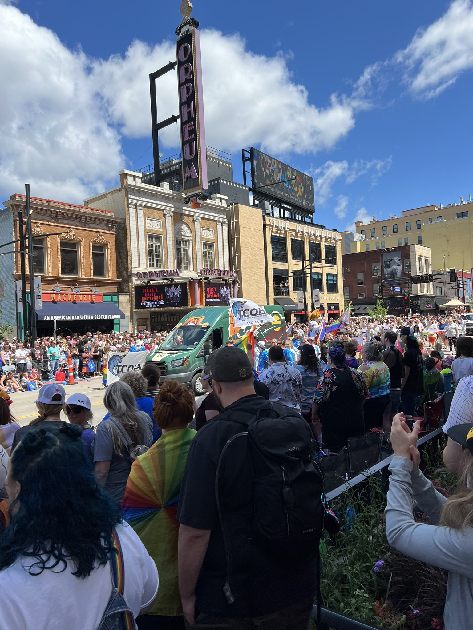 นายอาร์ม 🙋 on Twitter "วันนี้ไป PRIDE PARADE ที่ Minneapolis มาล่ะทุก