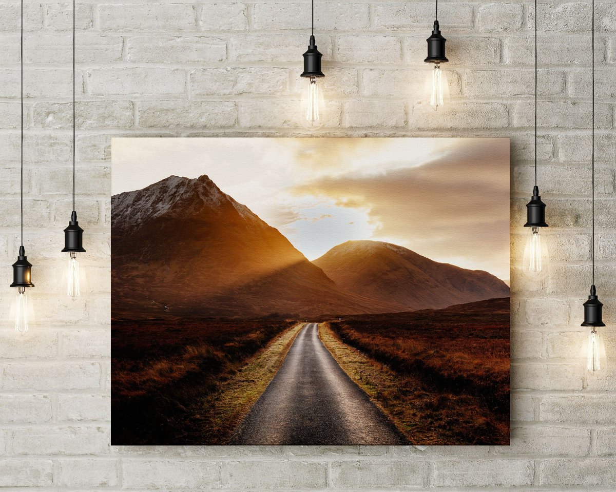 danscapephoto's tweet photo. LAST LIGHT PRINT - Scotland Mountain Road Landscape - Glencoe Glen Etive Sunset - Unframed, Framed or Canvas - Scottish Home Decor Gift https://t.co/2Q1U8uYaJ6 #NaturePhotography #WallArtForSale #TravelPhotography #NatureLovers #EtsyShop #ScotlandPoster https://t.co/NLyWMg1bfj