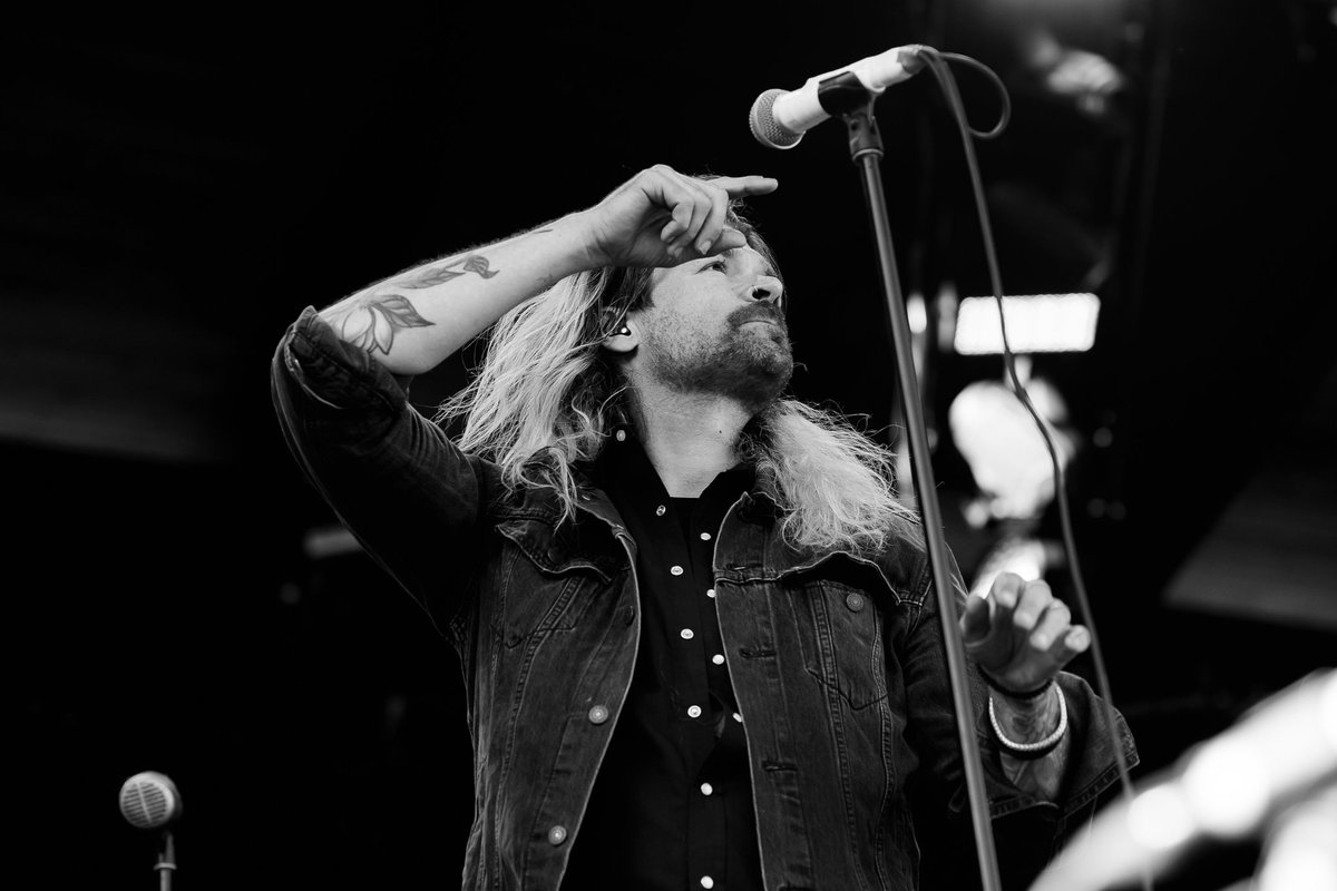 Taking Back Sunday tweet media