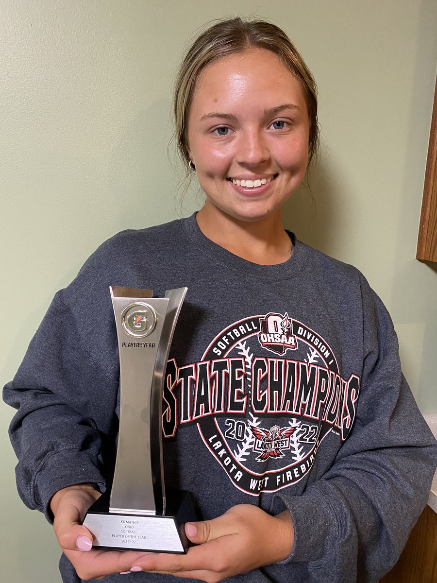 kkmathis22's tweet photo. Thank you @Gatorade!! This meant the world to me! All good things come from God, and He deserves all the glory! @JMUSoftball @LWFirebirdsSB @westfirebirds @MojoFisher04 https://t.co/LiIpSfd62N