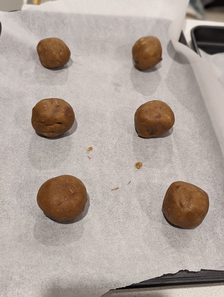 Tony Breeds tweet media