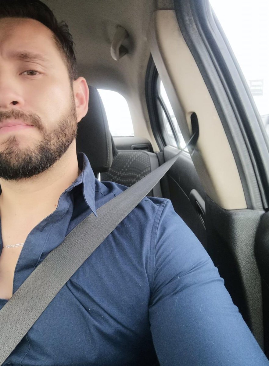 Ya mucha vacacione de redes sociales...
#DomingoEspetacular 
#Barbon