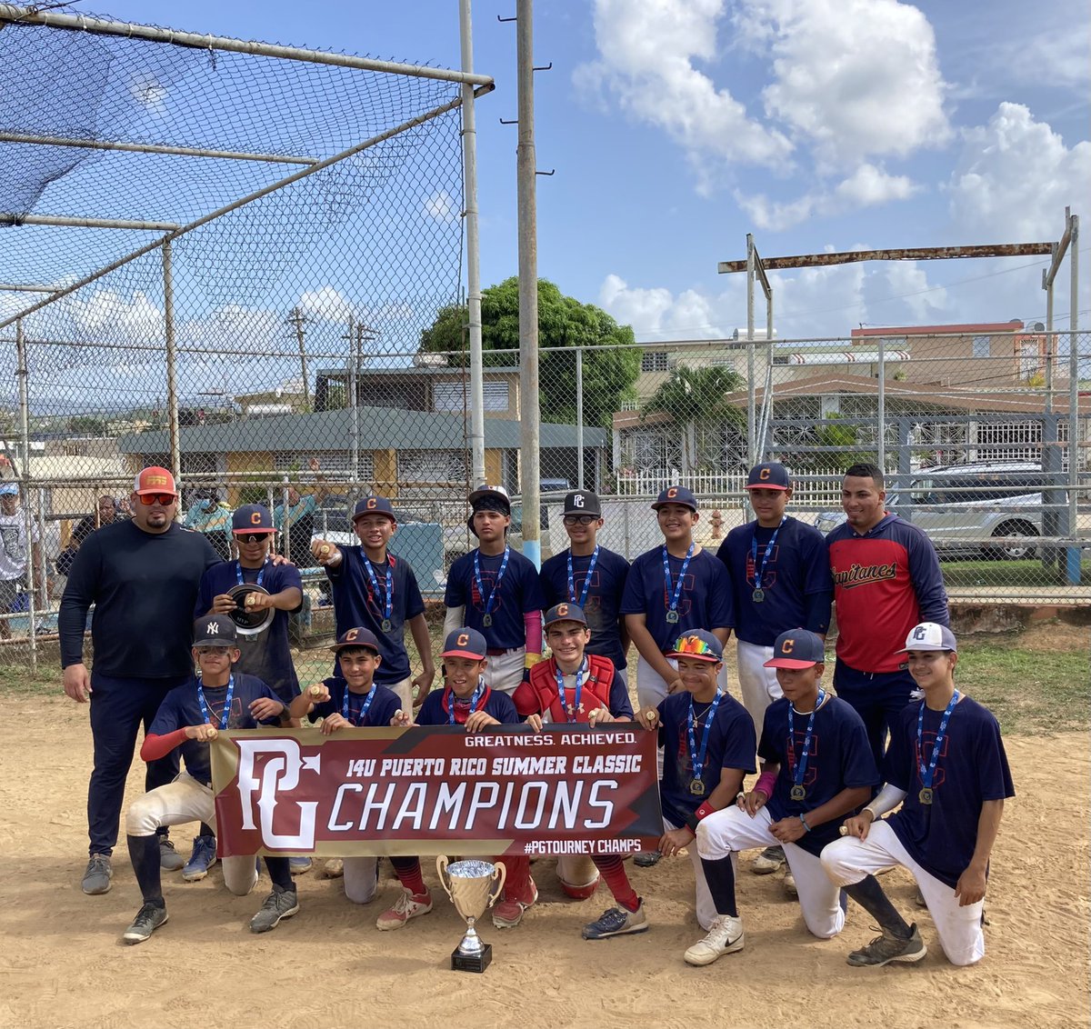 YVillarin's tweet photo. 🎉¡Capitanes de Bayamón 14U-  Campeones del Perfect Game Summer Classic Puerto Rico! 🇵🇷���🏽👏🏽👏🏽 🎉 @amigosdebayamon  #PerfectGame #PGSummerClassic #PuertoRico #debayamònpalmundo #PerfectGamesummerclassicPuertoRico #Bayamón #baseballPuertoRico https://t.co/3gEqBhokul