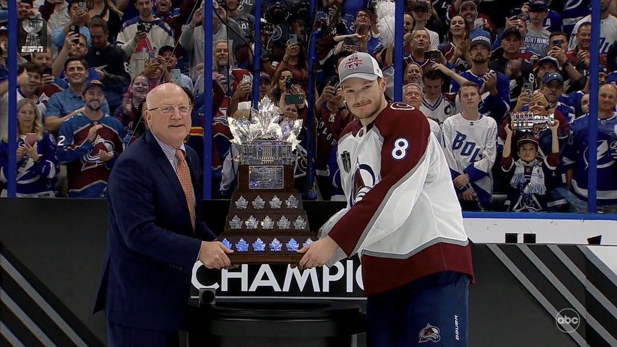 CompleteHkyNews's tweet photo. Congratulations to Colorado Avalanche defenceman Cale Makar on winning the Conn Smythe Trophy as playoff MVP!

#GoAvsGo https://t.co/p0MrUgNiwb