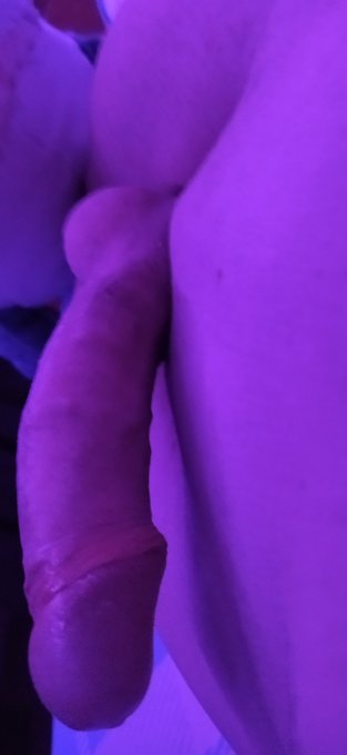 Generic dick pic time. #Femboy #Cock https://t.co/UzhGrSeagt