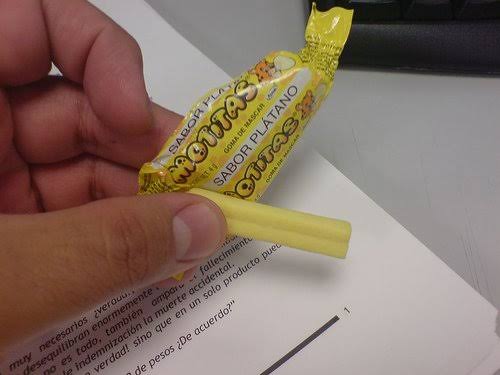 DONDEIRweb's tweet photo. Vamos a hacer un listado de dulces de nuestra infancia. 

👉🏼Empezamos nosotros: Los chicles Motita https://t.co/mWtkEIhaCV