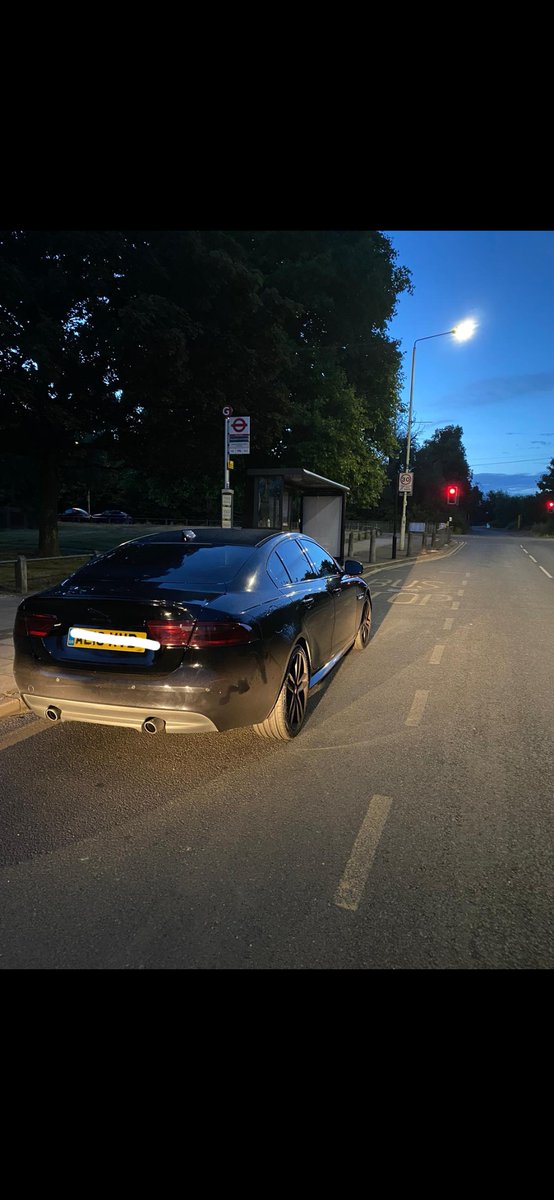 MPSBarkDag's tweet photo. #ATeams unmarked proactive unit spotted this car driving erratically on Rose Lane, Marks Gate.
Driver has been #arrested for failure to provide a breath sample, no insurance and possession of cannabis.
Another arrest on the teams last night shift!
#Responsepolicing 1996EA https://t.co/bVZXIU19GY