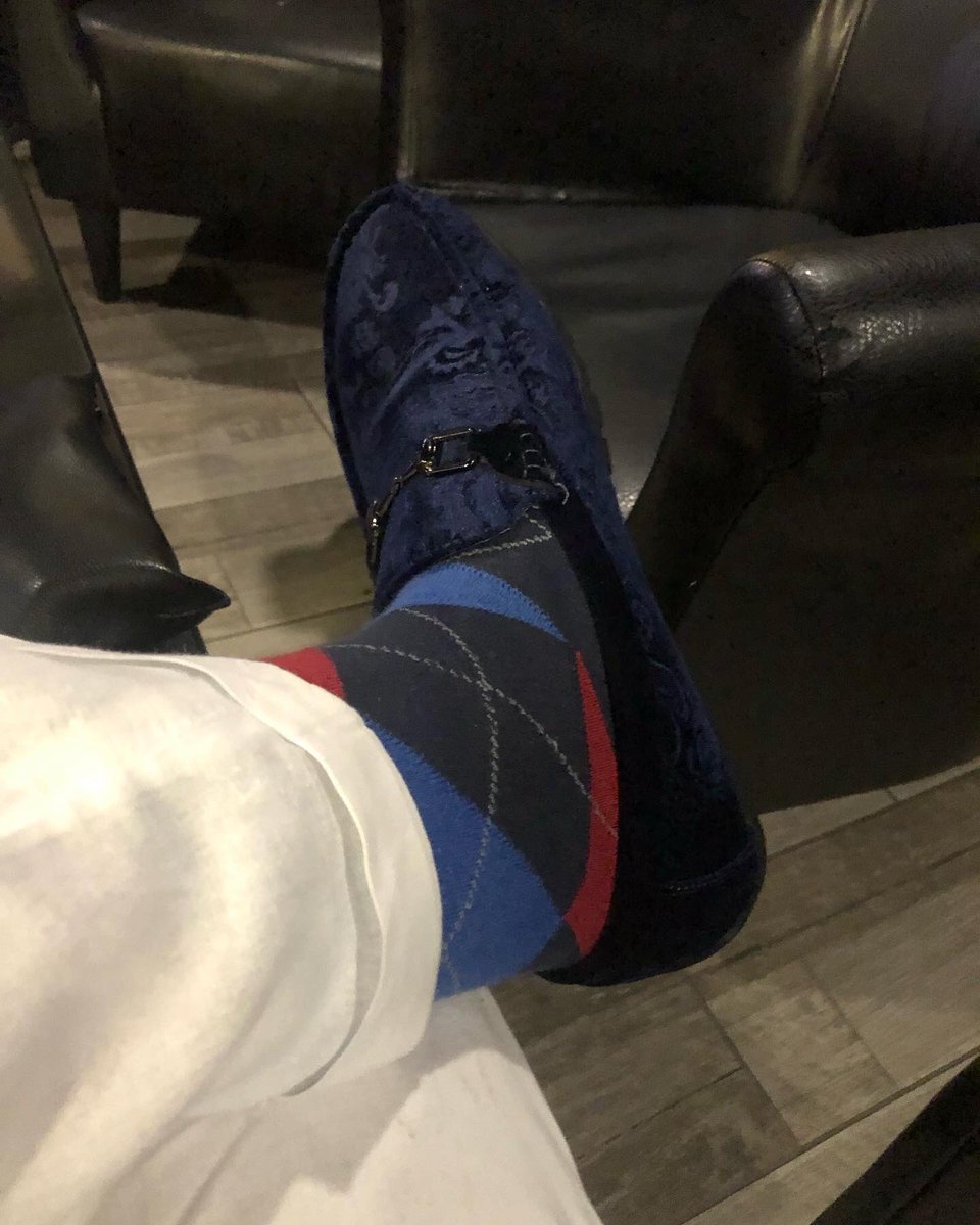 Modern cigar lounge of Greenville Sc was live last night with The “Mike Stone” Band