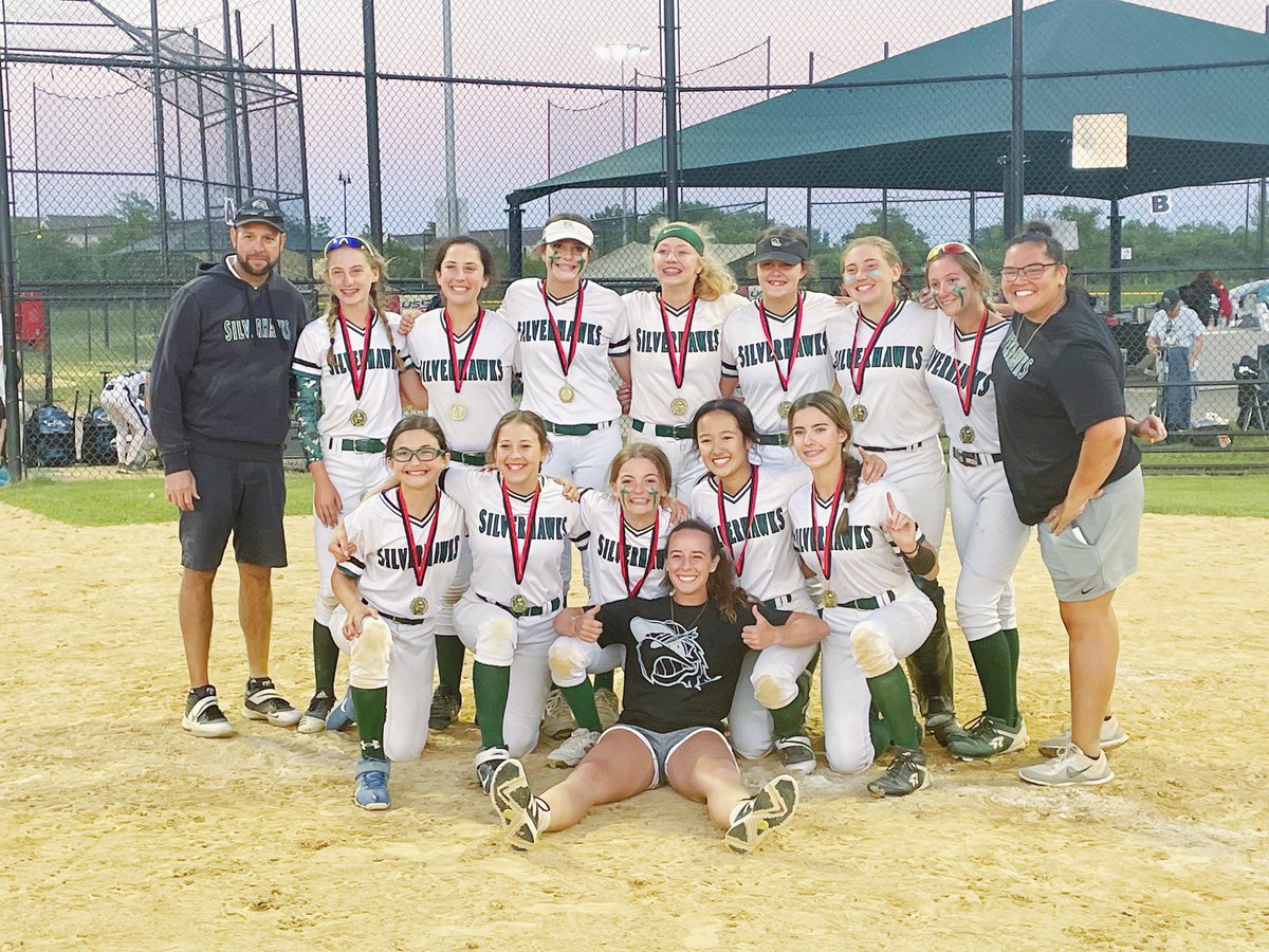 CONGRATS 12U Kweder on winning the Northern IL State Tournament! This team is FUN to watch! 🥎 🏆 champions! <a href="/CoachSelena20/">Selena</a>
