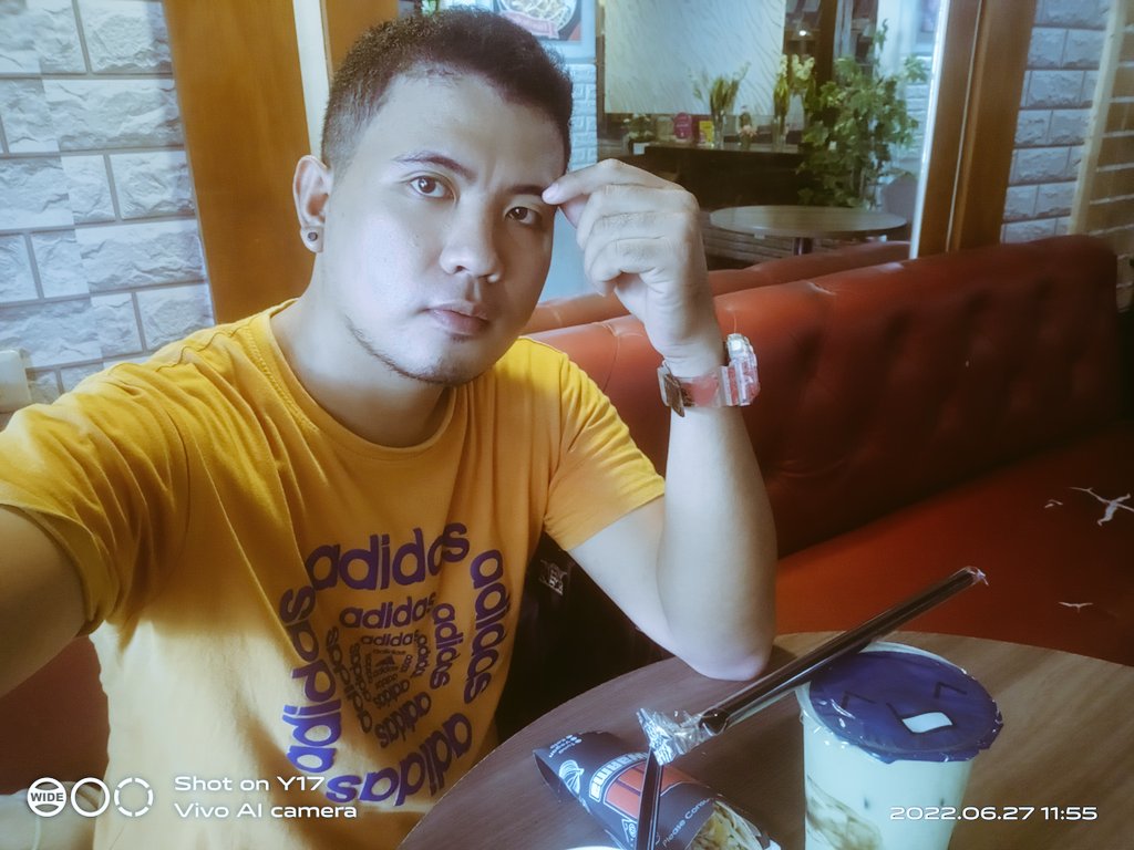Marktim44010069's tweet photo. ATM. Alone https://t.co/dsOXFL7OUl