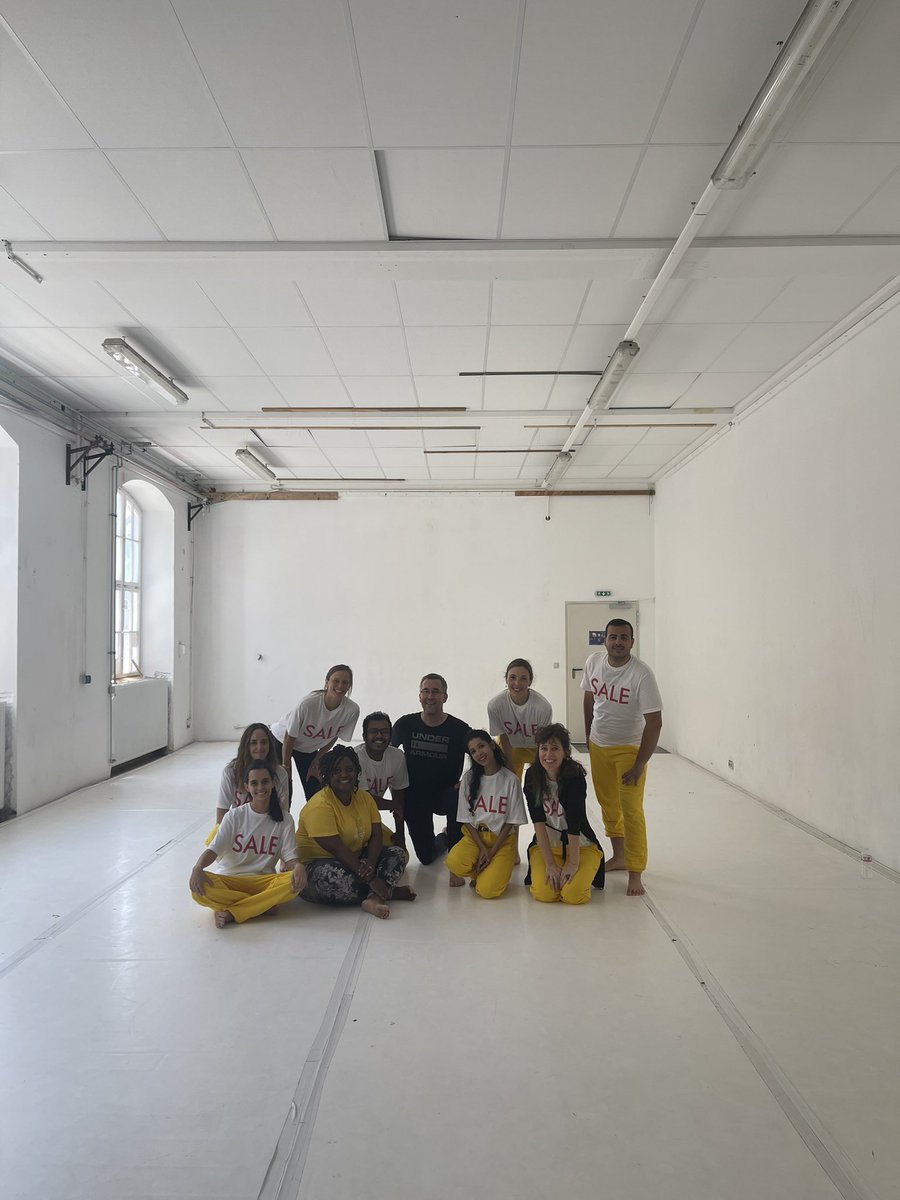 To start off the capacity-building workshop in Munich, recipients participated in a movement workshop hosted by #iiaward’s #CultureClouds 🇩🇪 as an ice-breaker and warm up for a busy week ahead! Learn more about this project interculturalinnovation.org/always-remembe… <a href="/UNAOC/">UNAOC - United Nations Alliance of Civilizations</a> <a href="/BMWGroup/">BMW Group</a> <a href="/AccentureDACH/">Accenture DACH</a>