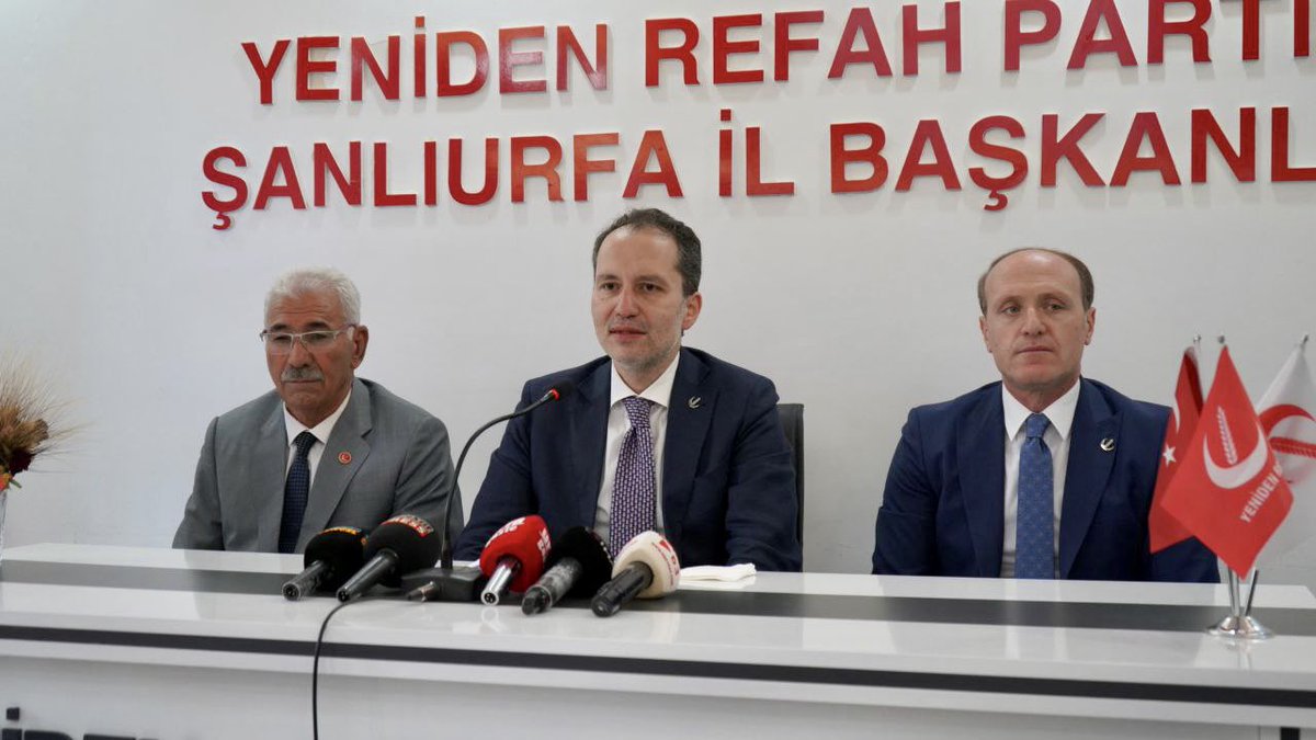 rprefahpartisi's tweet photo. Genel Başkanımız Dr. Fatih Erbakan Şanlıurfa’da basın mensuplarıyla bir araya geldi. https://t.co/fFABUyzwFn