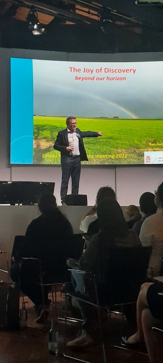 LiarouE's tweet image. Having the opportunity to discuss with Ben Feringa at the Nobel Laureates meeting #LINO22 is a
truly unique experience. I will remember this lecture for years. Thank you @lindaunobel and @FWOVlaanderen .