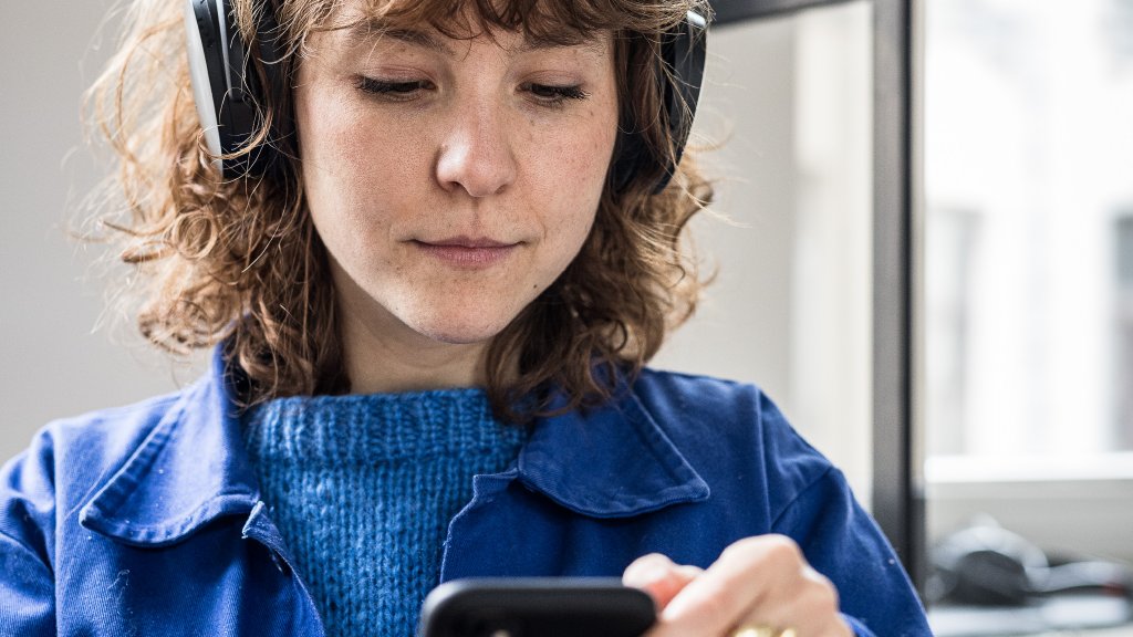lecho's tweet photo. 🎼 La modification radicale des habitudes d'écoute a-t-elle définitivement disrupté la musique classique?
🎧 Rien n'est moins sûr avec la multiplication des playlists zen qui lui font la part belle...
👇 Une enquête de @XUM_
https://t.co/uXwDvyW9y0 https://t.co/4AWL0YOZm8