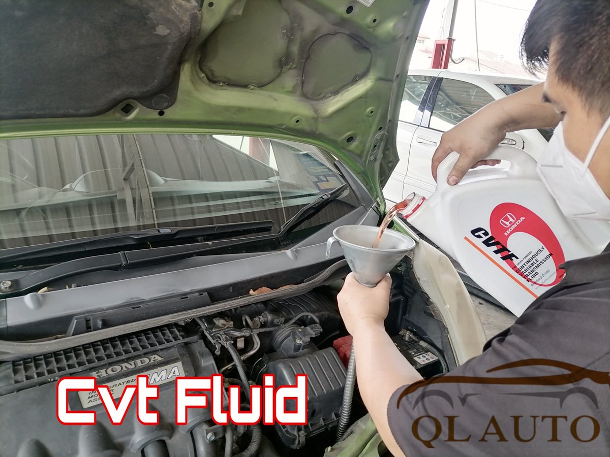 honda_centre's tweet photo. WELCOME TO HONDA SPECIALIST MALAYSIA - QL AUTO SERVICE CENTRE
#HondaJazz Replace CVT Fluid
❌Feel the gearbox is not smooth when driving
❌Gearbox noise and underpower
⛔Gearbox damaged
⛔Car shift D cannot move
⛔#brakedown
✅ Recommend change gearbox oil every 20000km https://t.co/twRFJ2Ce8V