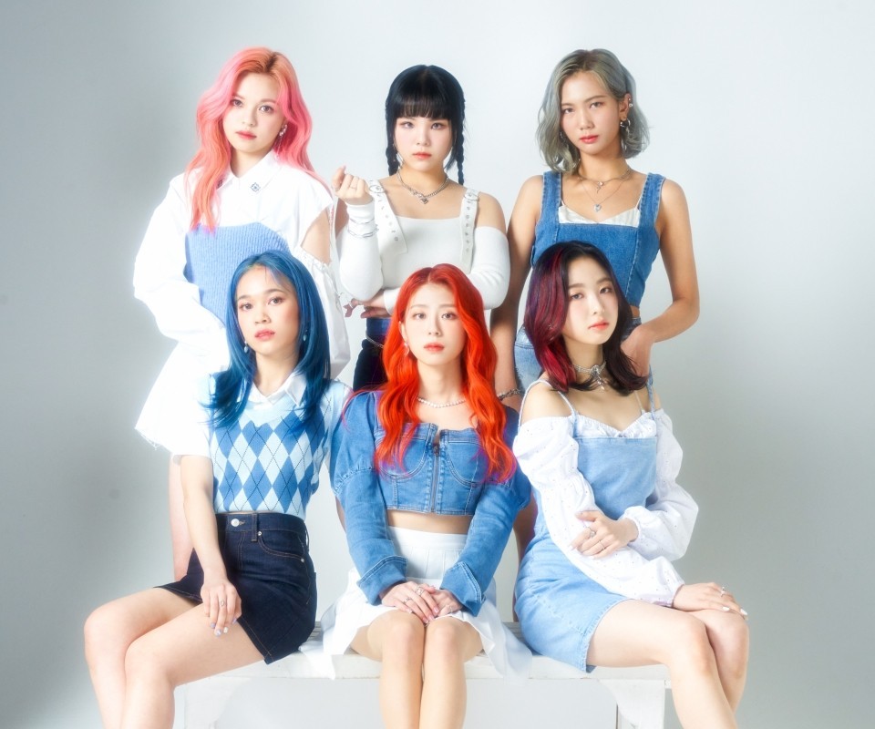 _jstscnctnbb's tweet photo. Congratulations For
#BOGGLEBOGGLE_MV OUT NOW! 🎉🎀🎊🎁
@BByuofficial @BYUEntertainme1
🎁https://t.co/YQyo947dWF
#뷰티박스 #BEAUTYBOX
#BOGGLEBOGGLE
#BB_BOGGLEBOGGLE
#BOGGLE_BOGGLE
#B_STEP
#BB_BSTEP https://t.co/1zURW7tsIG