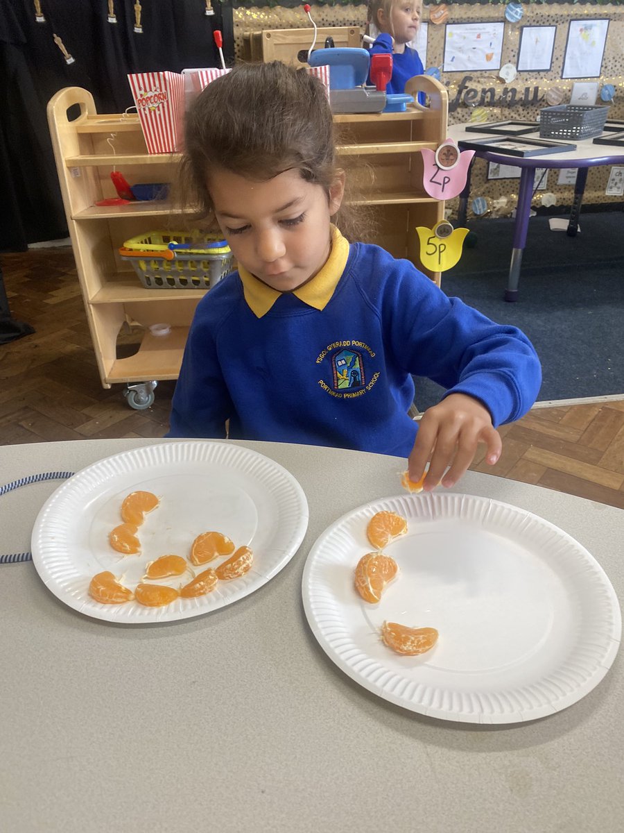 portmeadp's tweet photo. Reception had lots of fun sharing their food equally for their friends this morning๐ ๐ Although, the best part was โeating itโ #pmdpR #pmdpnum #pmdphwb https://t.co/LYA0ouKqK7