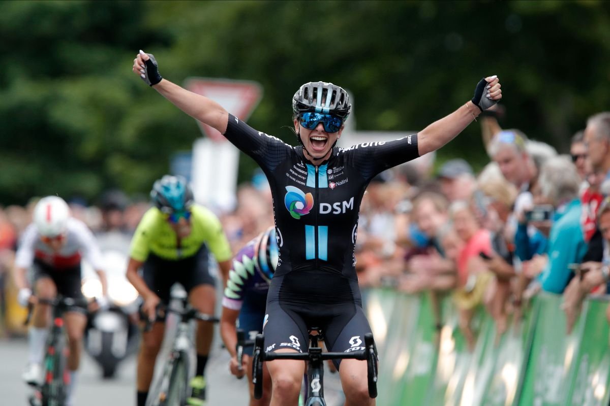 ProCyclingInfo's tweet photo. ... to
π₯ @LianeLippert π₯
winner at the π΄ββοΈ #GermanNC followed by
π₯ #RicardaBauerfeind
π₯ #NadineGill
4β£ @ClaraKoppenburg
5β£ #AntoniaNiedermaier
6β£ #AileenSchweikart
7β£ @LisaBrennauer
8β£ #LauraSussemilch
9β£ @romykasper
π #SvenjaBetz https://t.co/YDADEeOCHC