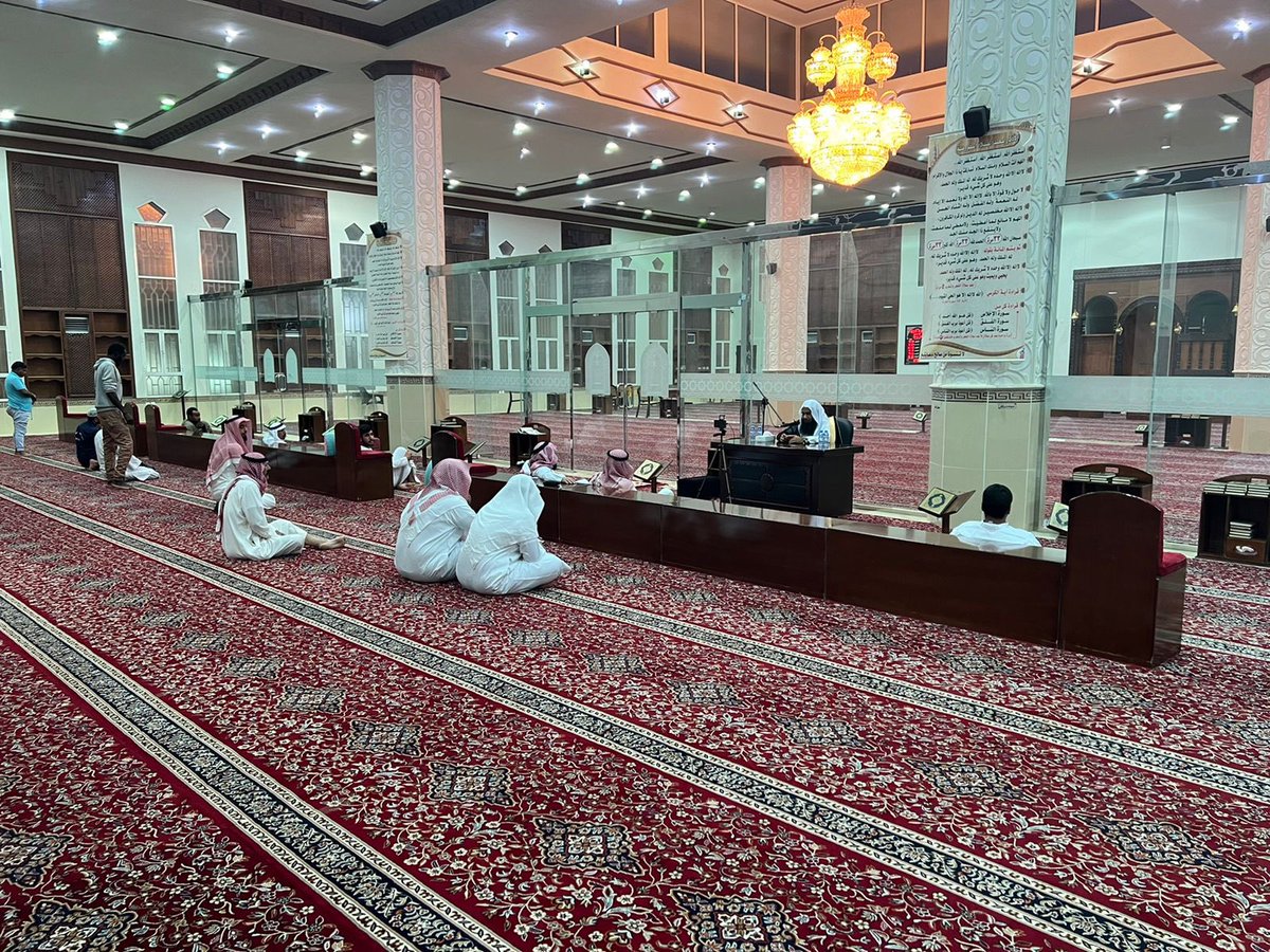 ضمن برامج جمعية الدعوة والإرشاد وتوعية الجاليات بصوير بالتعاون مع فرع وزارة الشؤون الإسلامية بالجوف 

 محاضرة بعنوان: 
( فضل العشر وأحكام الأضحية )
 لفضيلة الشيخ الدكتور  : نواف بن معيض الحارثي
 هذا اليوم في جامع الثميري بصوير