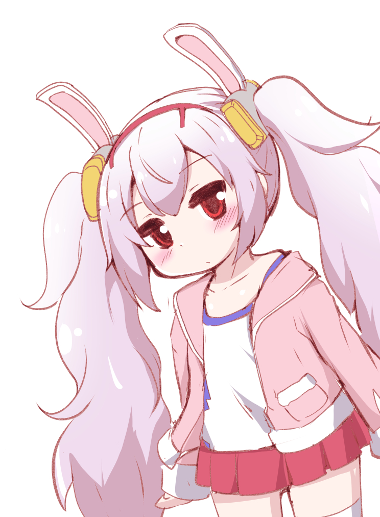 ラフィー(アズールレーン) 「んっ(ラフィーちゃんが起き上がってこちらを見ているの図) #アズレン #ラフィー」|Geo＠FANBOXはじめましたのイラスト